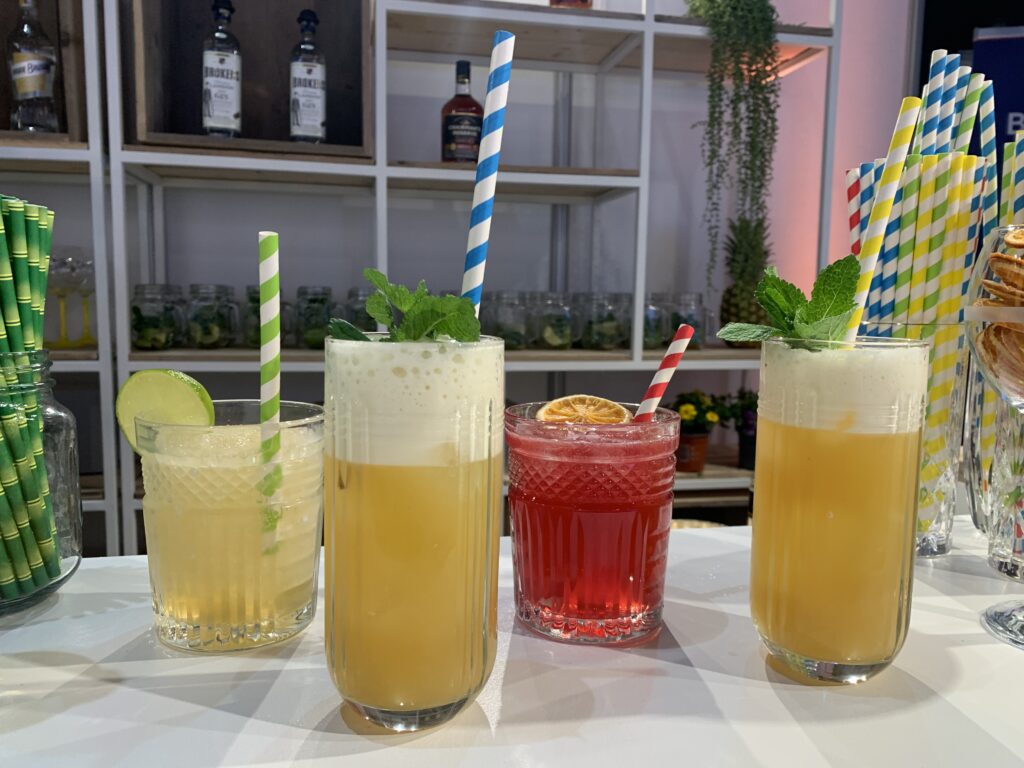 4 cocktails op de stand op BCD Kortrijk 2022